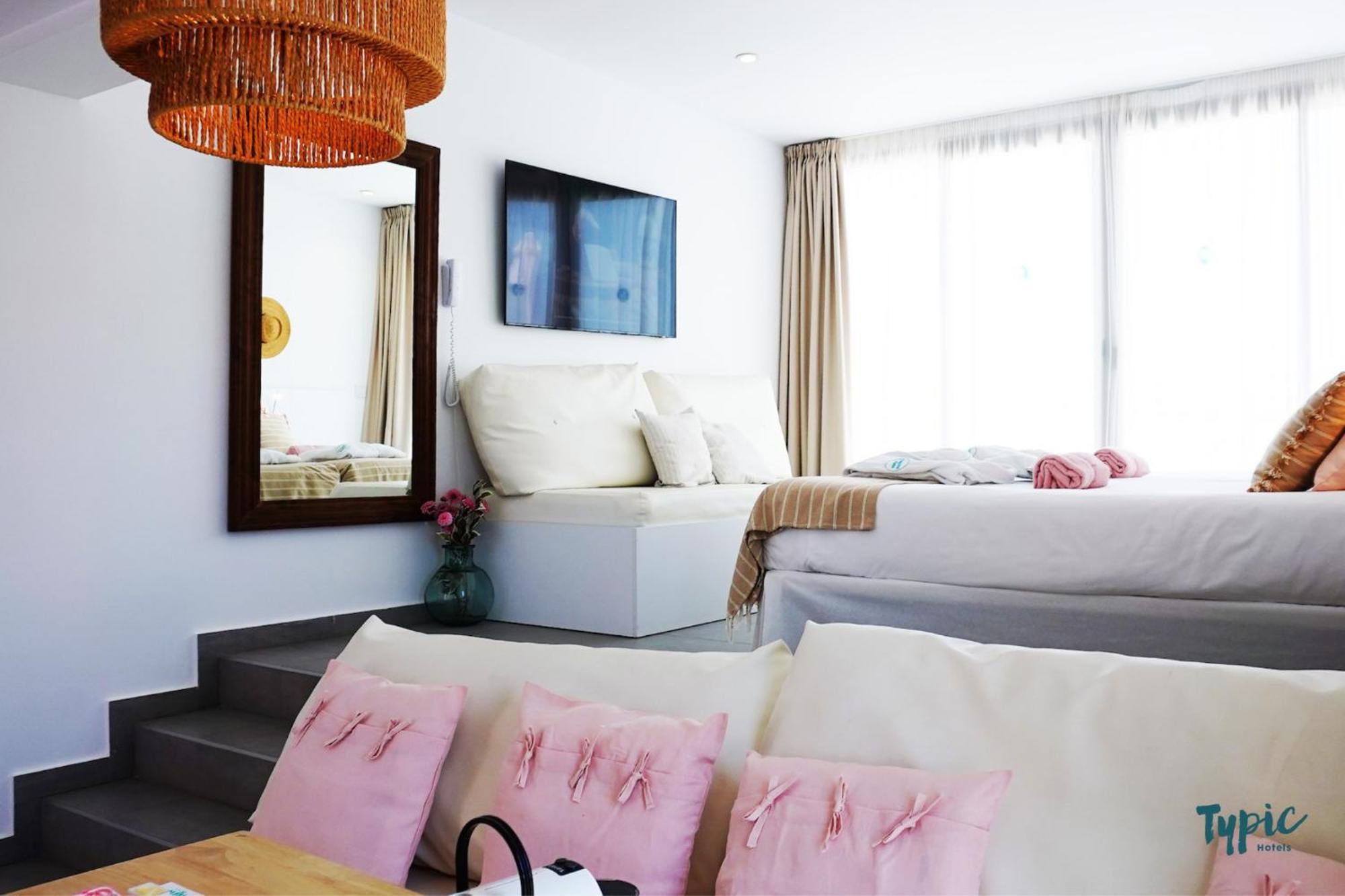 Typic Marina Playa - Adults Only Apart otel Sant Antoni de Portmany Dış mekan fotoğraf